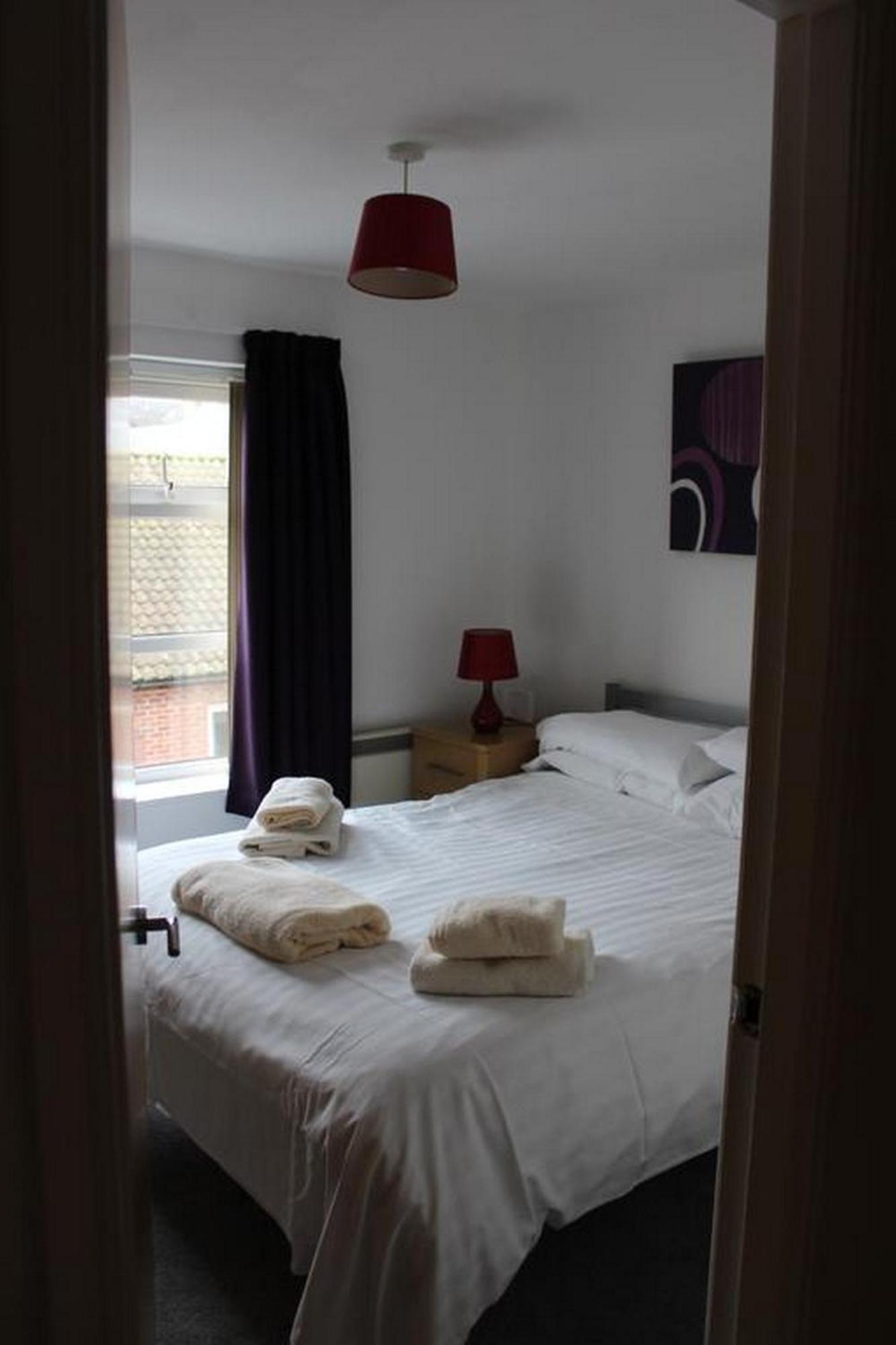 Woodsmill Quay Apartments Йорк Номер фото